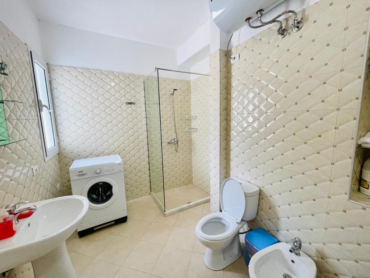 Jico Travel - Bani Apartments Вльора Екстер'єр фото