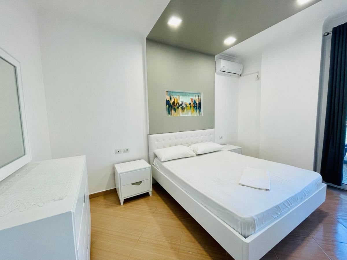 Jico Travel - Bani Apartments Вльора Екстер'єр фото